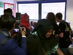 Prince Harry visits Bethnal Green Academy to raise awareness for Invictus Games using social media News Clip