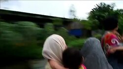 CLEAN : Civilians in the crossfire of deadly Philippine urban battle News Clip