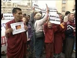 Bhuddist protesting visa refusal to Dalai Lama News Clip