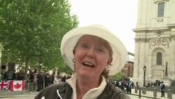 CLEAN: Jubilee: Queen attends a service at St Paul News Clip