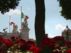 Tourists by Vittorio Emanuele Monument in Rome Stock Footage