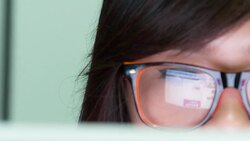 Businesswoman watching Information of computer Stock Footage