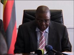 Govt to pay soldiers, teachers in US dollars to kick-start economy News Clip