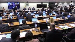 CLEAN : Key figures in Brazil's Petrobras scandal testify in congress News Clip