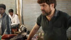 Freshly prepared chicken tikka kebabs being prepared on a open coal grill in the streets of Old Delhi, Near Jama Masjid, for Muslims after breaking their fast Stock Footage