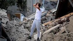 CLEAN : Busqueda contrarreloj de sobrevivientes de sismo en Italia News Clip