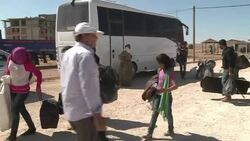 CLEAN : More than 130000 Syrian Kurds flee to Turkey News Clip
