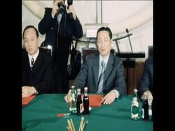 SYND 20 12 77 USA AND VIETNAMESE DELEGATION MEET IN PARIS FOR TALKS ON NORMALISING RELATIONS News Clip