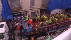 Spain annual 'Tomatina' fight draws thousands to Bunol Instructional Video