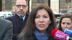 CLEAN : Louvre evacuation will be simple direct Paris mayor News Clip