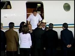 Ousted president Zelaya arrives in Mexico News Clip