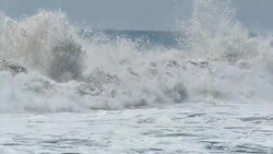Slow motion big waves breaking Stock Footage