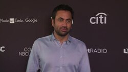 Kal Penn at 2016 Global Citizen Festival In Central Park To End Extreme Poverty By 2030 Stock Footage