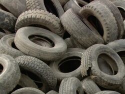 MS Mountain of brown wheels Stock Footage