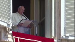 Pope Francis urges for dialogue and peace in Ukraine, CAR News Clip