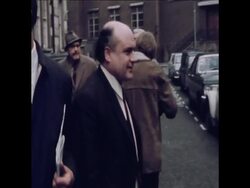 SYND 13 2 72 STRIKE INQUIRY News Clip