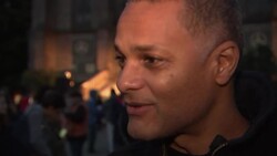 Dazzling art display lights up Prague News Clip