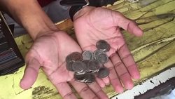 CLEAN : Venezuela: new 50 bolivar coins issued News Clip