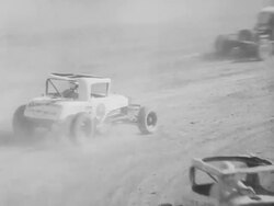 Devil's Bowl car race Stock Footage