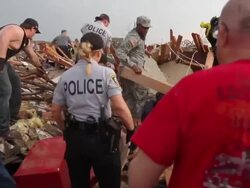 Search and Rescue in Moore, Oklahoma after EF5 Stock Footage