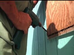 Residents and tourists in Kill Devil Hills, North Carolina were packing up and getting ready as Hurricane Irene churned towards the eastern U.S. News Clip