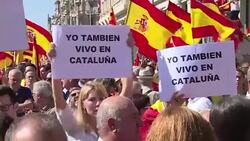CLEAN : Rally in support of Spanish unity grips Barcelona News Clip