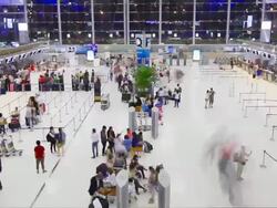 HD:Crowd traveller at the Airport. Stock Footage