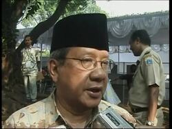 Shortage of cards and confusion amid elections News Clip