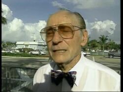 USA: SUSPECTED SERIAL KILLER ANDREW CUNANAN IS ANNOUNCED DEAD News Clip