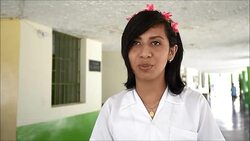 VOICED : Colegio en Colombia permite que estudiante transgenero use falda News Clip