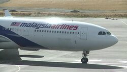 CLEAN : STOCKSHOTS: Second possible MH370 part found in Reunion 3 News Clip