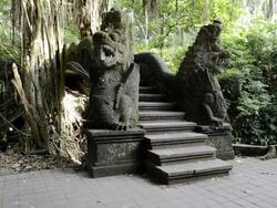 MS Statue of Dragons in Monkey Temple / Ubud, Indonesia Stock Footage