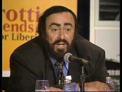 USA: LUCIANON PAVAROTTI TO JOIN CHILDREN'S CHARITY BENEFIT CONCERT News Clip