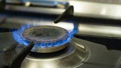 Man sets fire to gas. Stock Footage