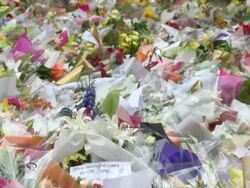 People Pay Respects for Victims Held at Lindt Cafe in Sydney Seige News Clip