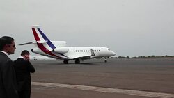 CLEAN : France insists all of Mali must take part News Clip