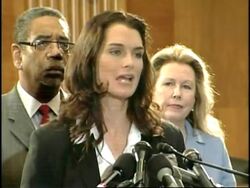 Brooke Shields speaks at press conference about Post Natal Depression News Clip