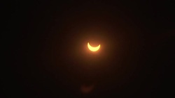 Flight Lets Passengers See Eclipse in the Air News Clip