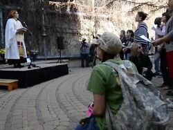 ATMOSPHERE - Mourners gather at a prayer service held at St. David's Episcopal Church following a deadly car accident Stock Footage