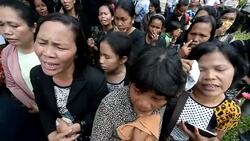 CLEAN : Indonesian city tears down church News Clip