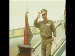 SYND 11-4-71NUMEIRY WELCOMED BY SADAT News Clip