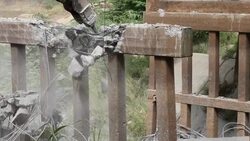 Hammer beam bridge Stock Footage