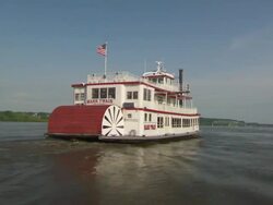 WS POV Steam boat moving in Hannibal Mississippi river / Hannibal, Missouri, United States Stock Footage