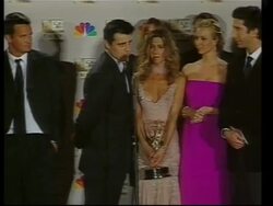 Friends star marries British sweetheart in Hawaii News Clip