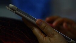 hand click tablet Stock Footage