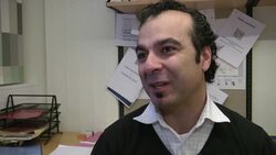 Scientists develop new glue to fix broken bones News Clip