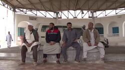 CLEAN: Estimated 30,000 Libyans fled to south Tunisia: UNHCR News Clip