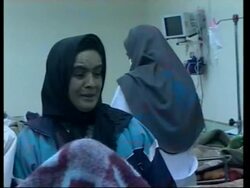 Clean pictures of quake victims in hospital News Clip