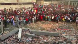 Protests after garment building collapsed killing more than 230 News Clip
