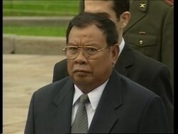 Laotian PM in Moscow lays wreath at tomb of unknown soldier News Clip